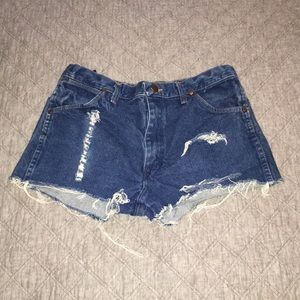 Large Vintage Wrangler Distressed Short Shorts